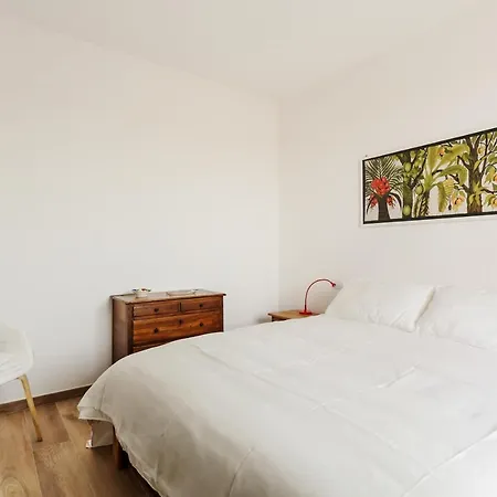 Amazing Flat With Big Terrace And Private Car Park *